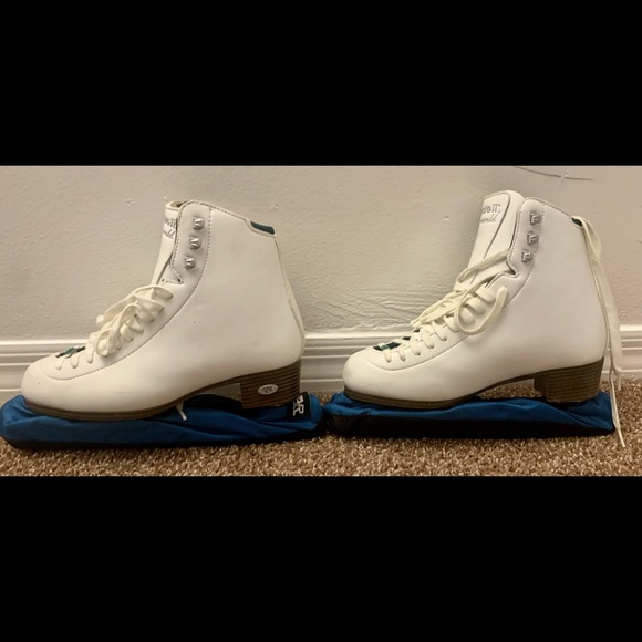 Riedell Emerald figure skates bundle - Picture 1 of 7